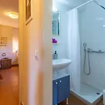 Tina Retreat Apartman *