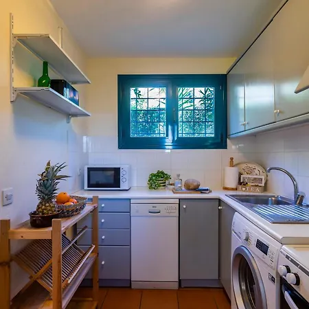 Tina Retreat Apartment Barbati